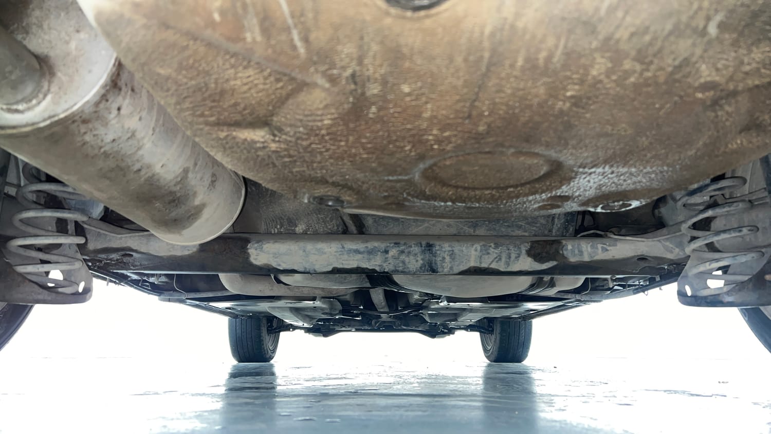 Used 2017 Skoda Rapid Ambition 1.5 TDI Diesel Manual extra REAR UNDERBODY VIEW (TAKEN FROM REAR)