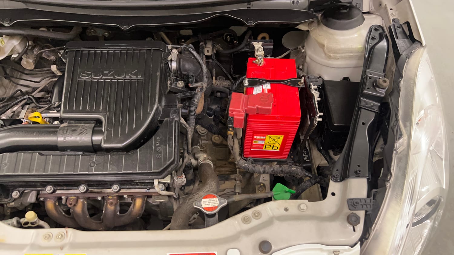 Used 2015 Maruti Suzuki Swift VXi Petrol Manual engine ENGINE LEFT SIDE VIEW