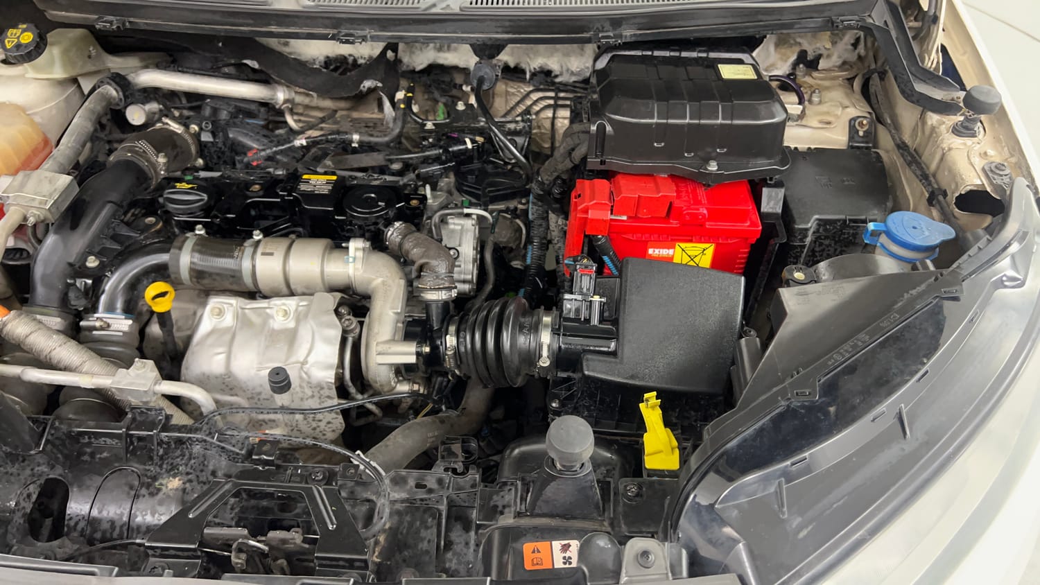 Used 2015 Ford EcoSport Trend 1.5 TDCi Diesel Manual engine ENGINE LEFT SIDE VIEW
