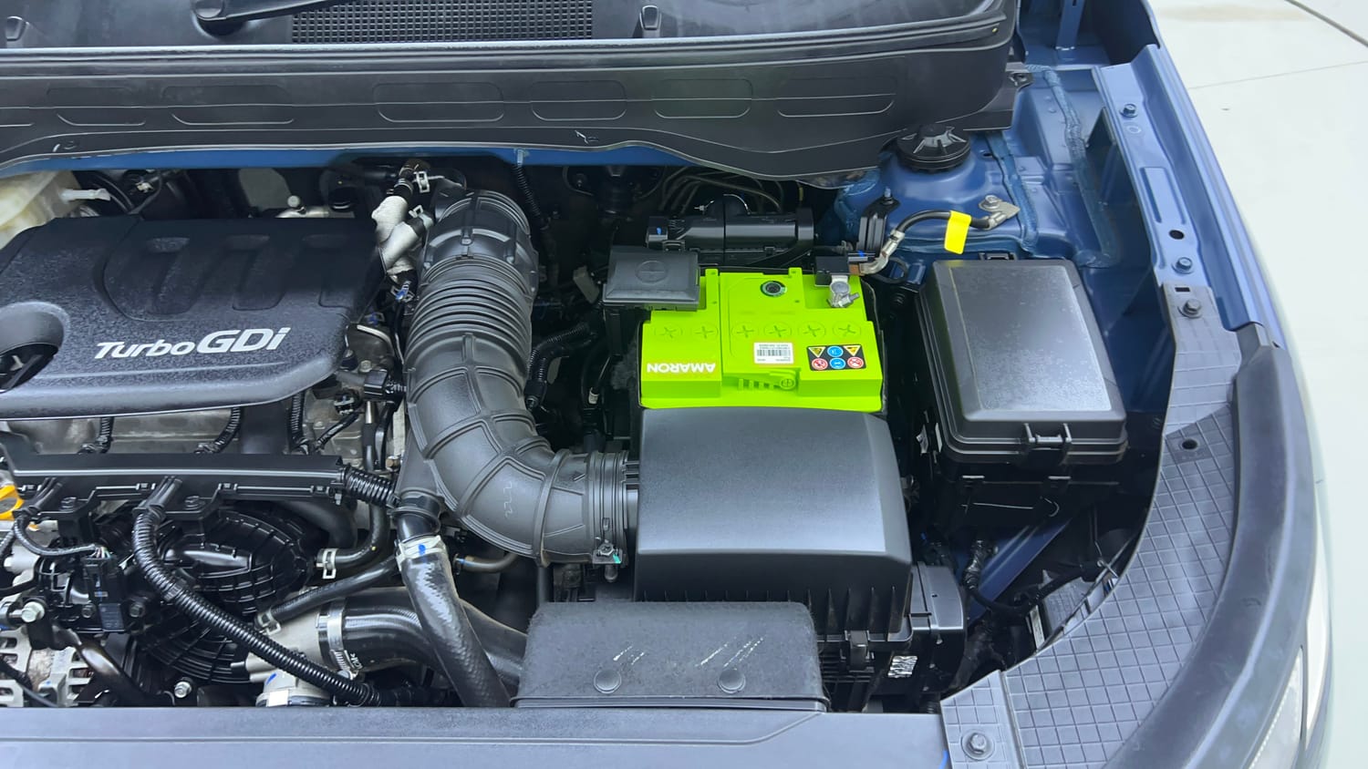Used 2023 Hyundai Venue S (O) 1.0 Turbo DCT Petrol Automatic engine ENGINE LEFT SIDE VIEW