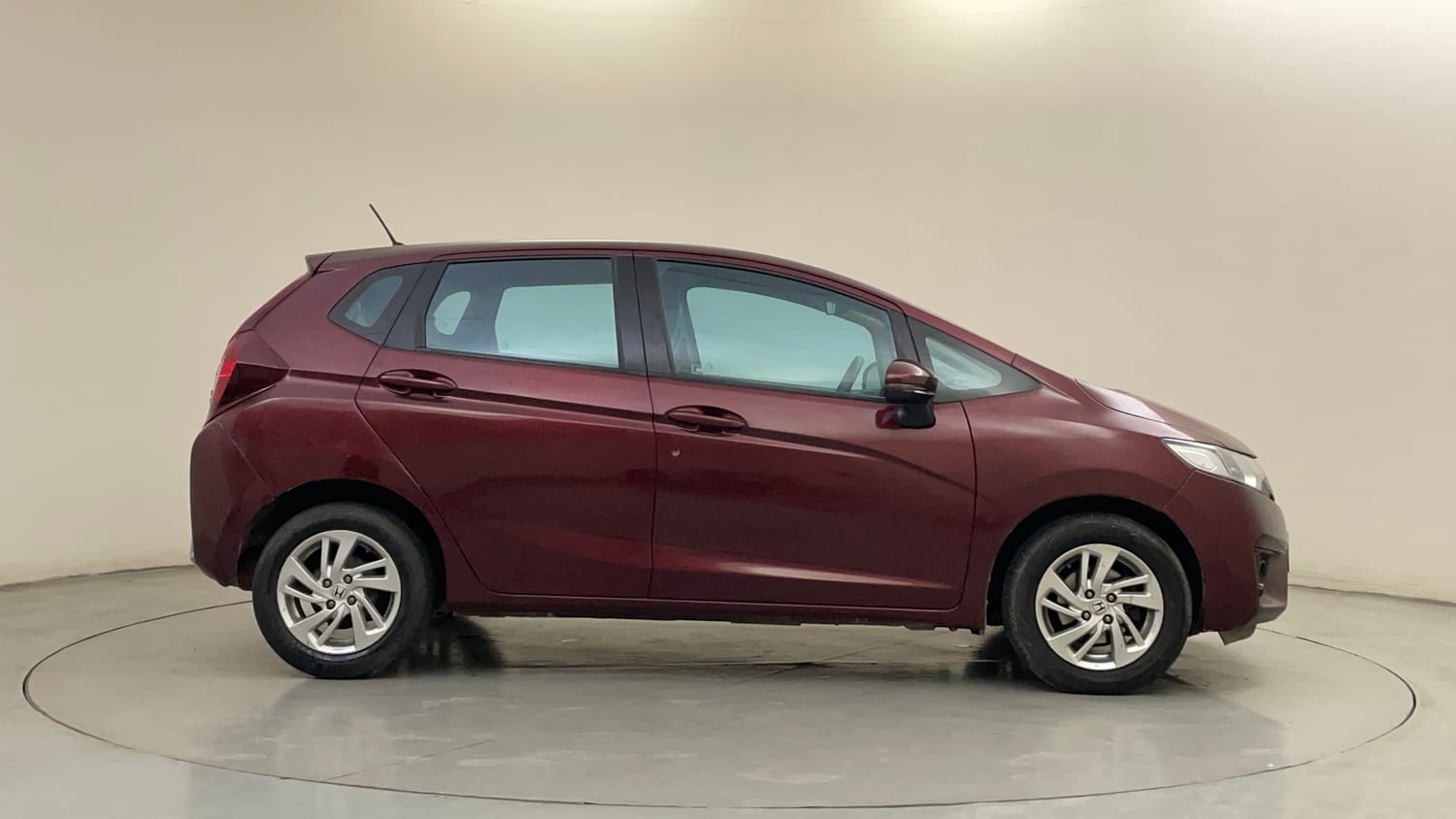 Used 2018 Honda Jazz V AT Petrol Petrol Automatic exterior RIGHT SIDE VIEW