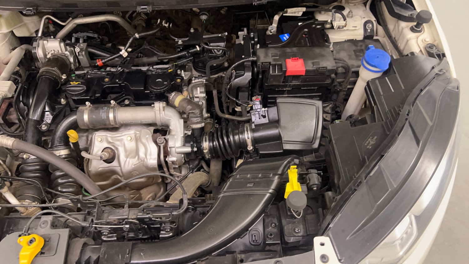Used 2021 Ford EcoSport Titanium 1.5L TDCi Diesel Manual engine ENGINE LEFT SIDE VIEW
