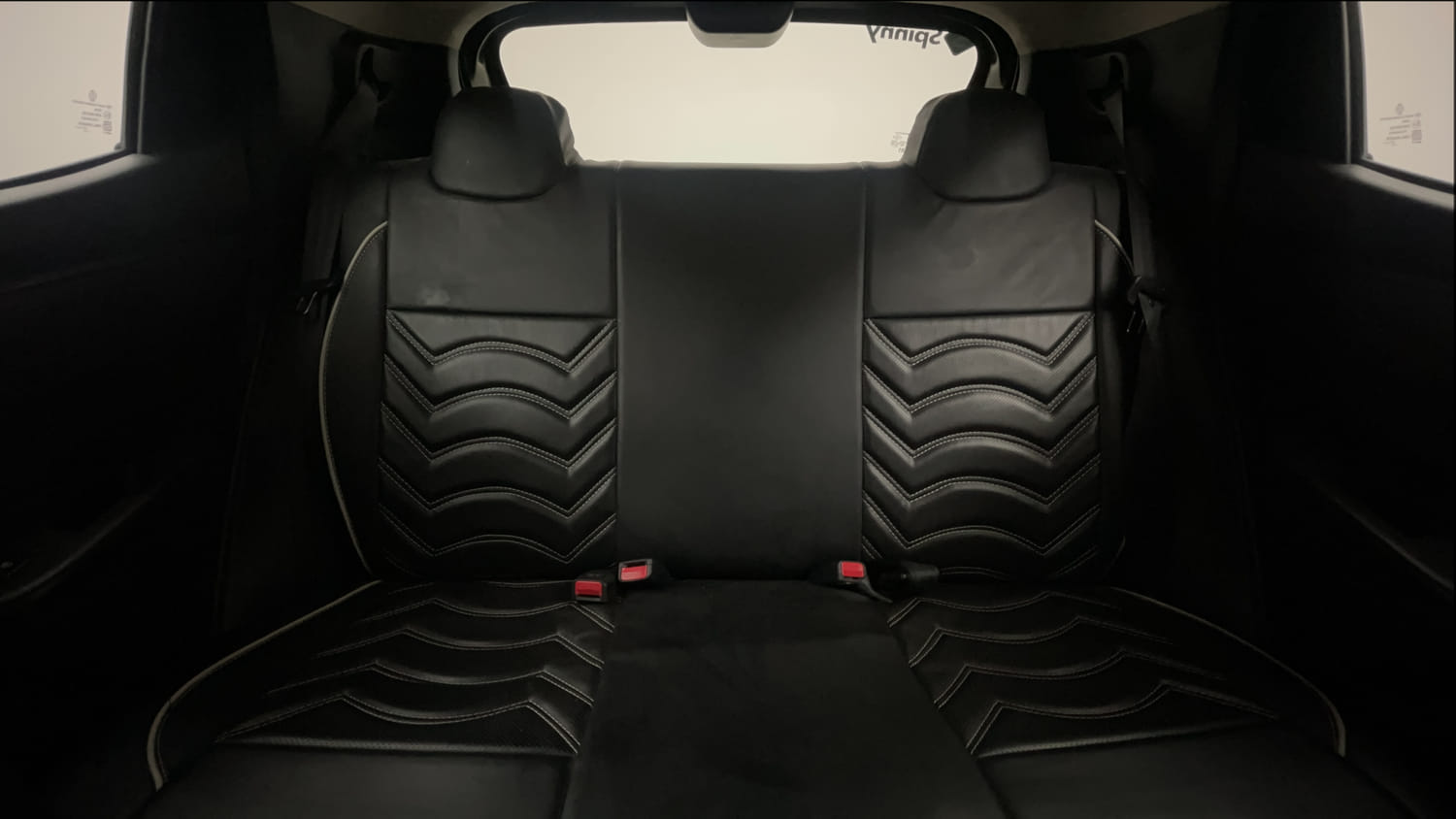 Used 2021 Renault Kwid RXT 1.0 AMT (O) Petrol Automatic interior REAR SEAT CONDITION VIEW