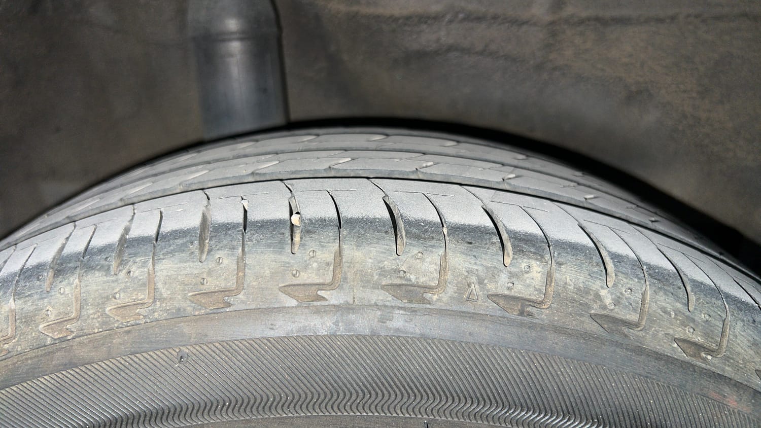Used 2022 Honda City VX Petrol Petrol Manual tyres RIGHT REAR TYRE TREAD VIEW