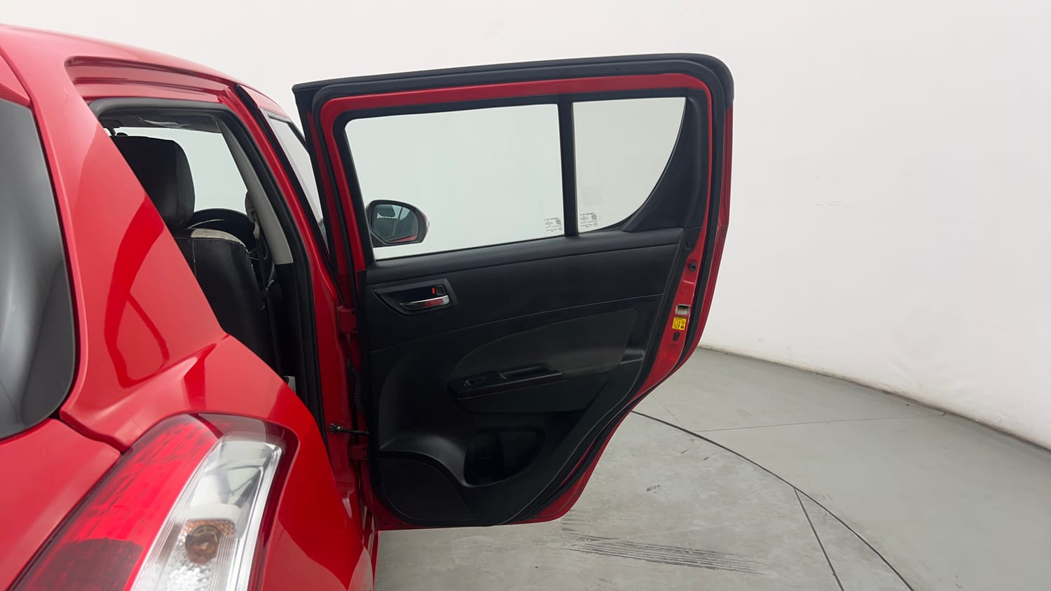 Used 2017 Maruti Suzuki Swift ZXi Petrol Manual interior RIGHT REAR DOOR OPEN VIEW