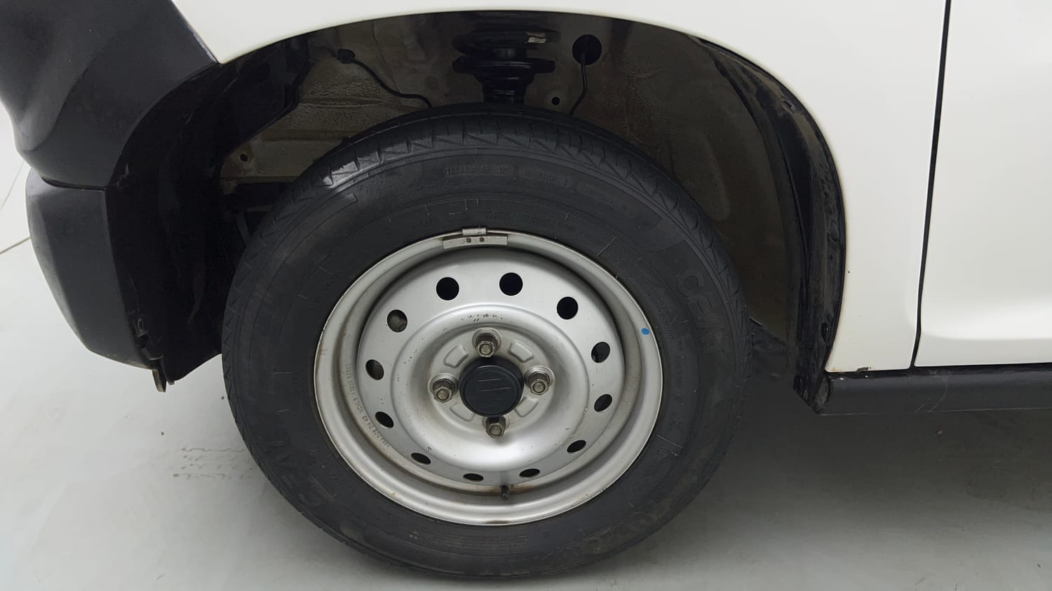 Used 2021 Maruti Suzuki S-Presso LXi CNG Cng Manual tyres LEFT FRONT TYRE RIM VIEW