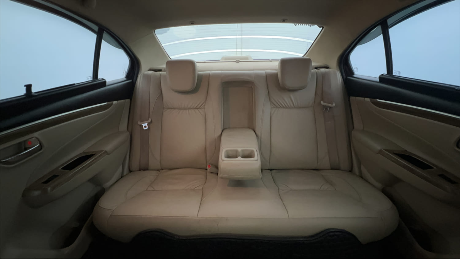 Used 2022 Maruti Suzuki Ciaz Alpha 1.5 Petrol Manual interior REAR SEAT CONDITION VIEW