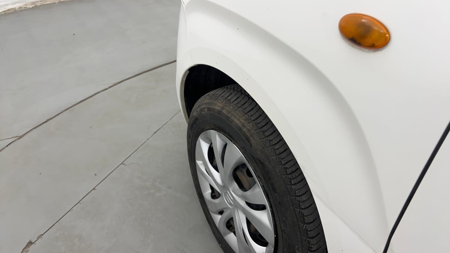 Used 2019 Maruti Suzuki Wagon R 1.0 VXI AMT Petrol Automatic dents MINOR SCRATCH