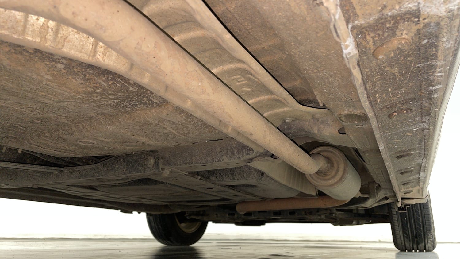 Used 2018 Honda Jazz V AT Petrol Petrol Automatic extra REAR RIGHT UNDERBODY VIEW