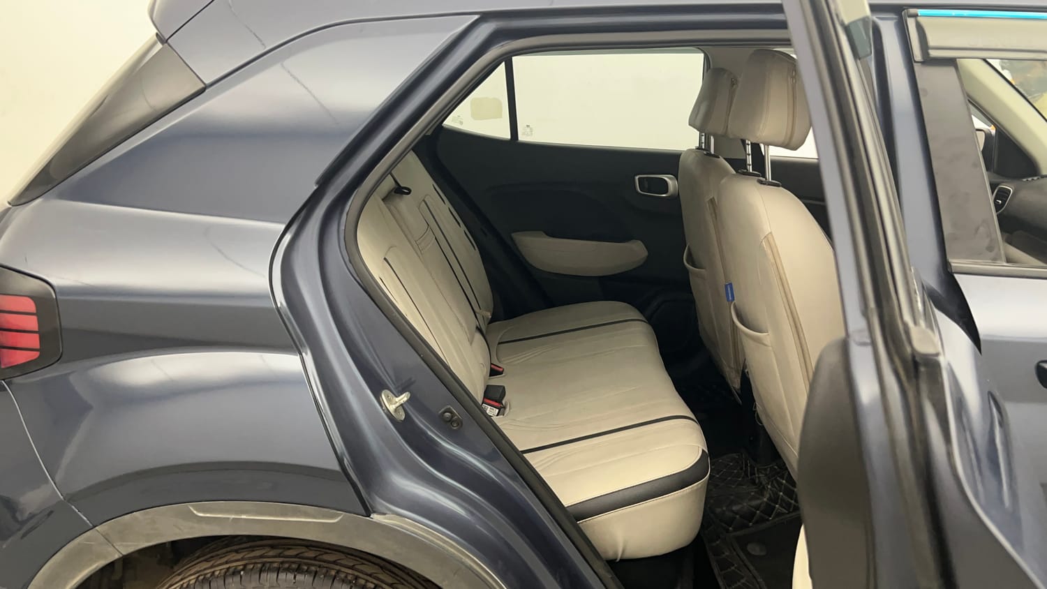 Used 2022 Hyundai Venue SX 1.2 Petrol Petrol Manual interior RIGHT SIDE REAR DOOR CABIN VIEW