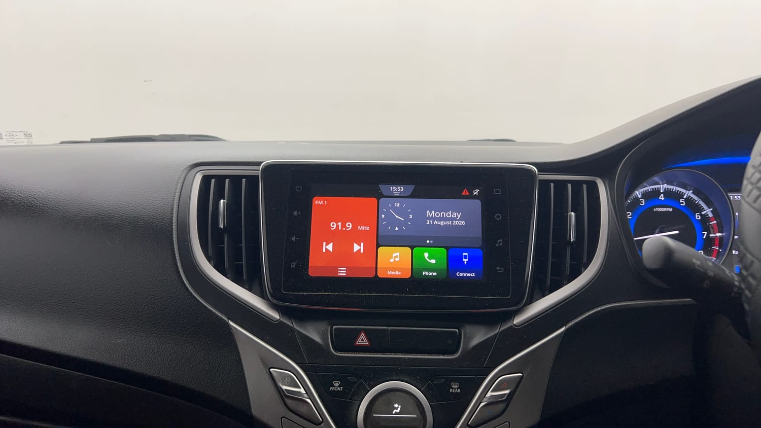 Used 2021 Toyota Glanza G Petrol Manual top_features Touch screen infotainment system