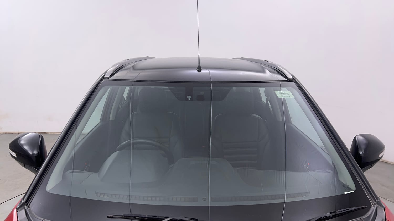 Used 2016 Maruti Suzuki Vitara Brezza [2016-2020] ZDi Plus Diesel Manual exterior FRONT WINDSHIELD VIEW
