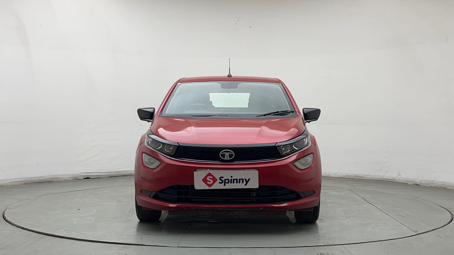Used 2020 Tata Altroz XZ Petrol Petrol Manual exterior FRONT VIEW