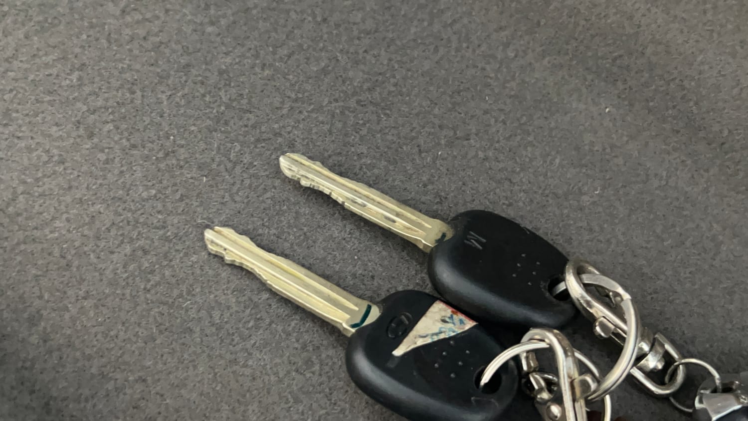 Used 2013 Hyundai i10 Magna 1.1 iRDE2 Petrol Manual extra CAR KEY VIEW