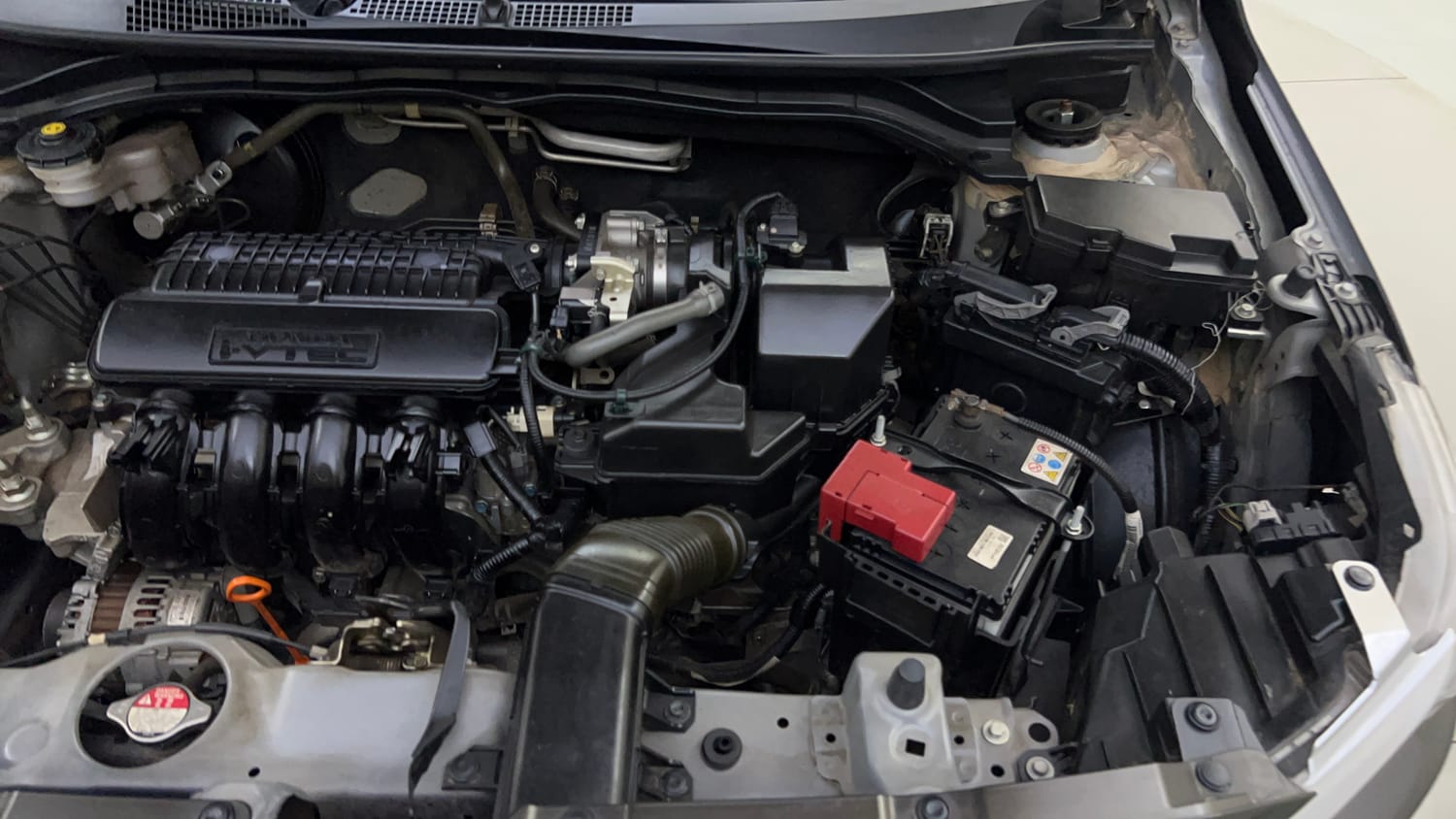 Used 2025 honda Amaze 2nd Generation VX 1.2 Petrol CVT Petrol Automatic engine ENGINE LEFT SIDE VIEW