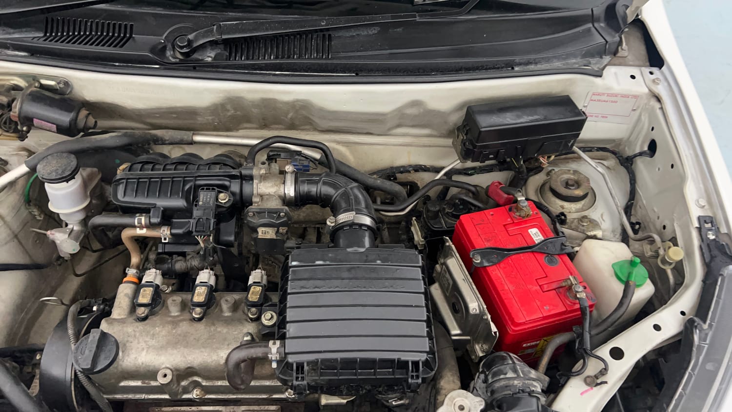 Used 2017 Maruti Suzuki Alto 800 LXi Petrol Manual engine ENGINE LEFT SIDE VIEW