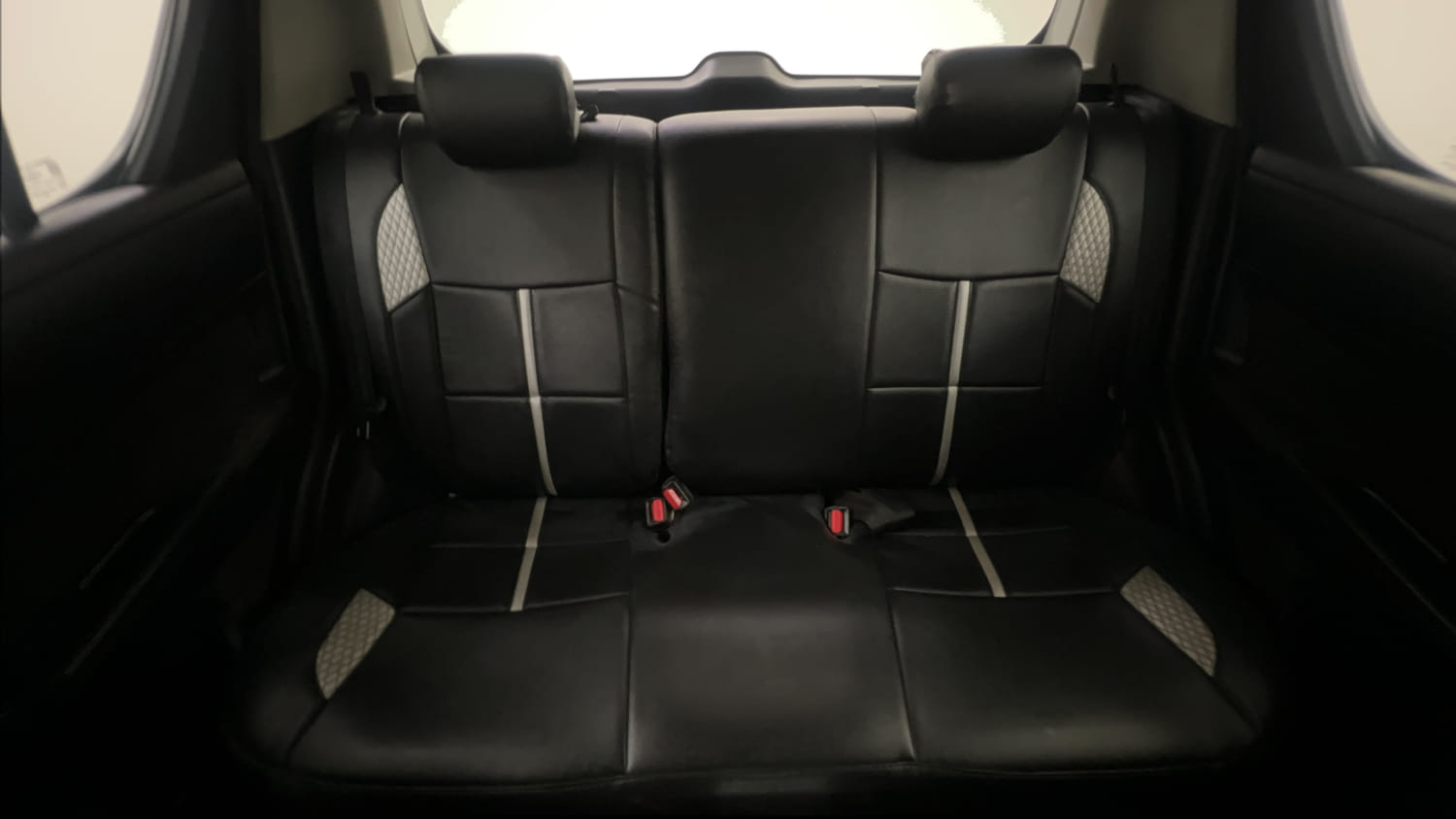 Used 2015 Maruti Suzuki Swift VXi Petrol Manual interior REAR SEAT CONDITION VIEW
