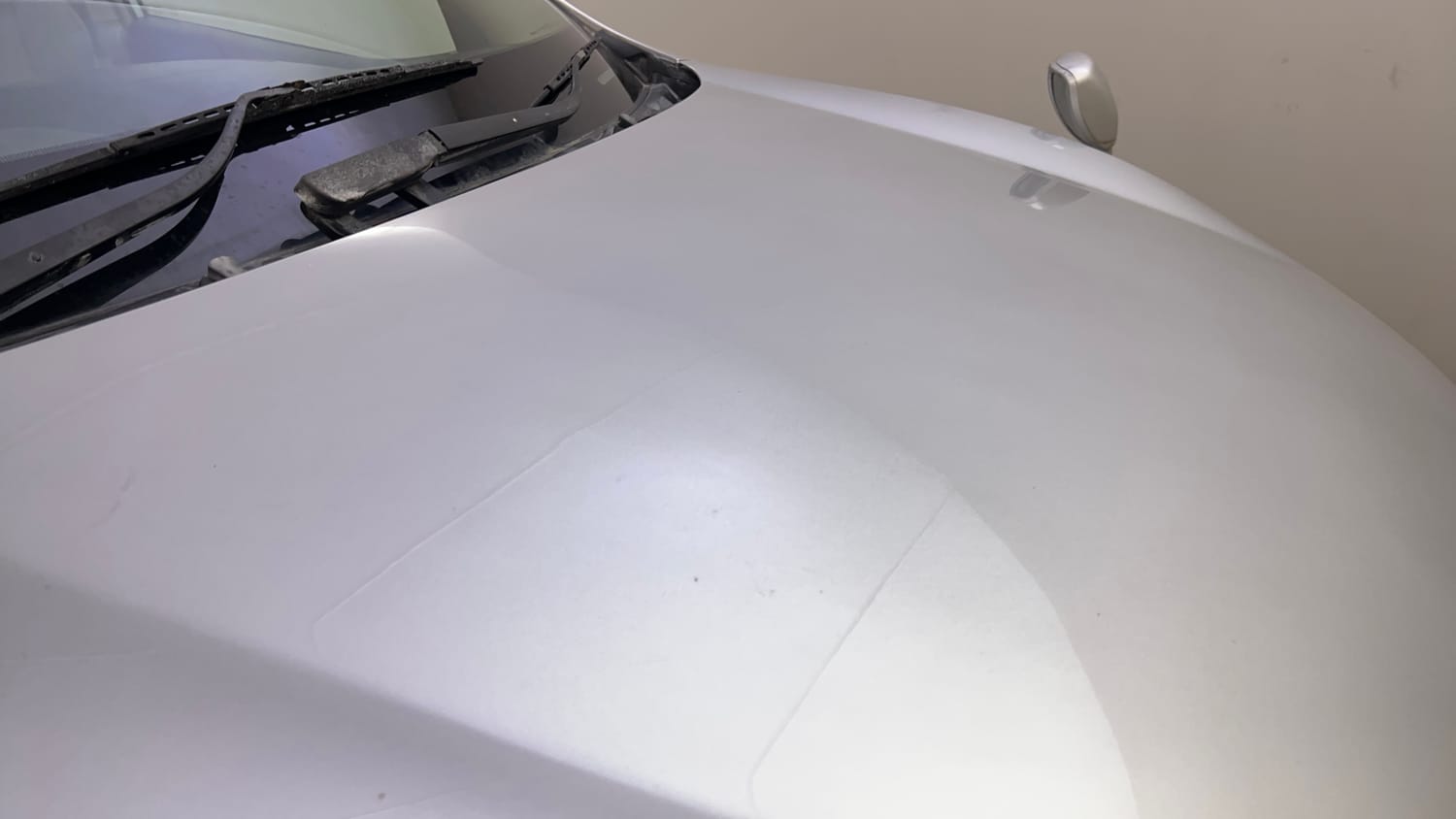 Used 2016 Mahindra XUV500 W10 AT Diesel Automatic dents MINOR DENT