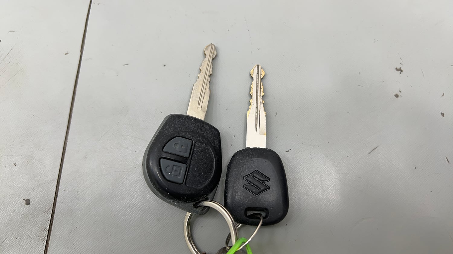 Used 2017 Maruti Suzuki Wagon R 1.0 VXI AMT Petrol Automatic extra CAR KEY VIEW