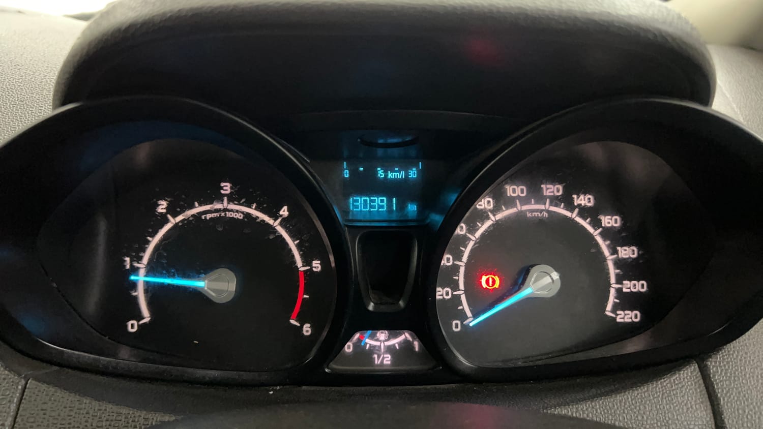 Used 2015 Ford EcoSport Trend 1.5 TDCi Diesel Manual interior CLUSTERMETER VIEW