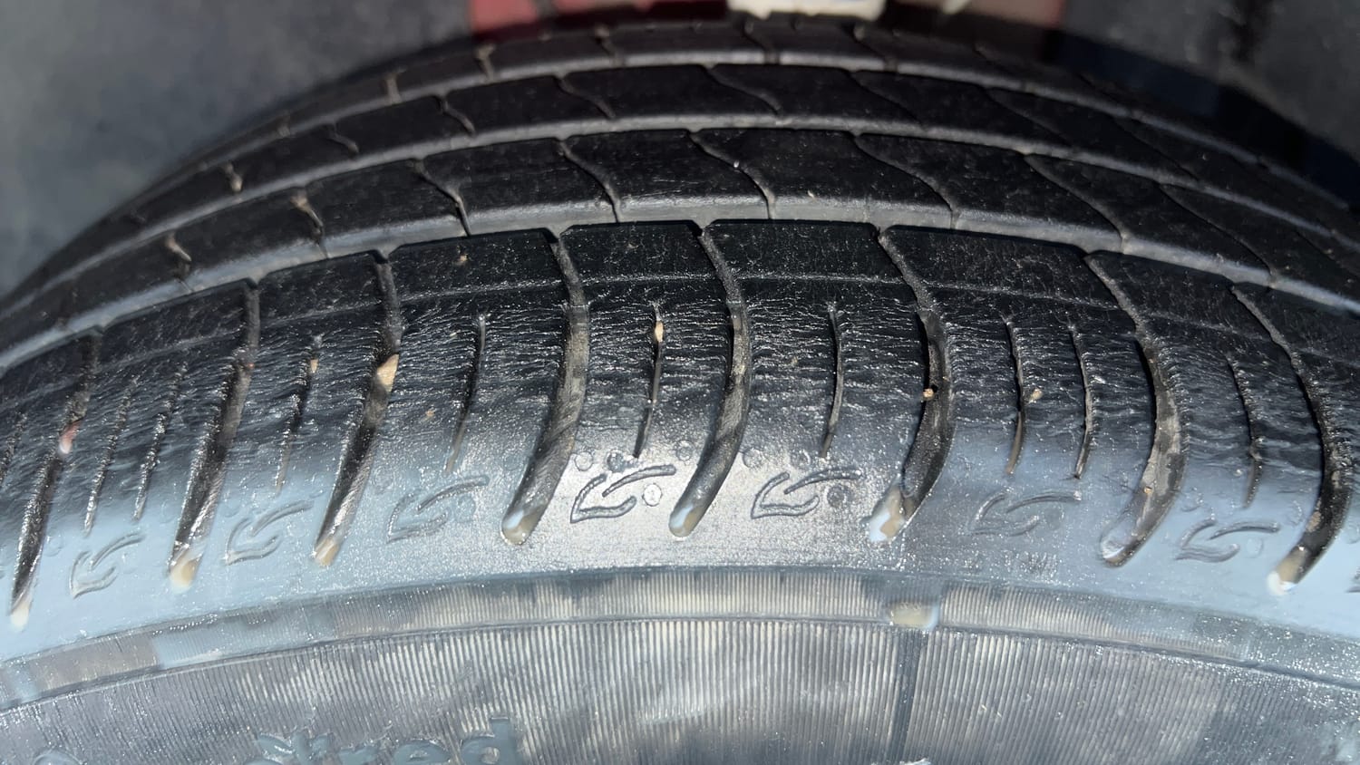 Used 2020 Tata Altroz XZ Petrol Petrol Manual tyres LEFT FRONT TYRE TREAD VIEW