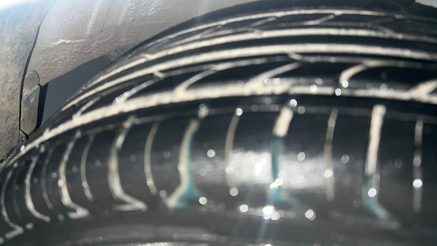 Used 2019 Hyundai Grand i10 Magna 1.2 Kappa VTVT Petrol Manual tyres RIGHT FRONT TYRE TREAD VIEW