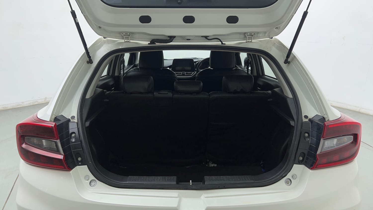 Used 2025 Maruti Suzuki Baleno Zeta MT Petrol Manual interior DICKY INSIDE VIEW