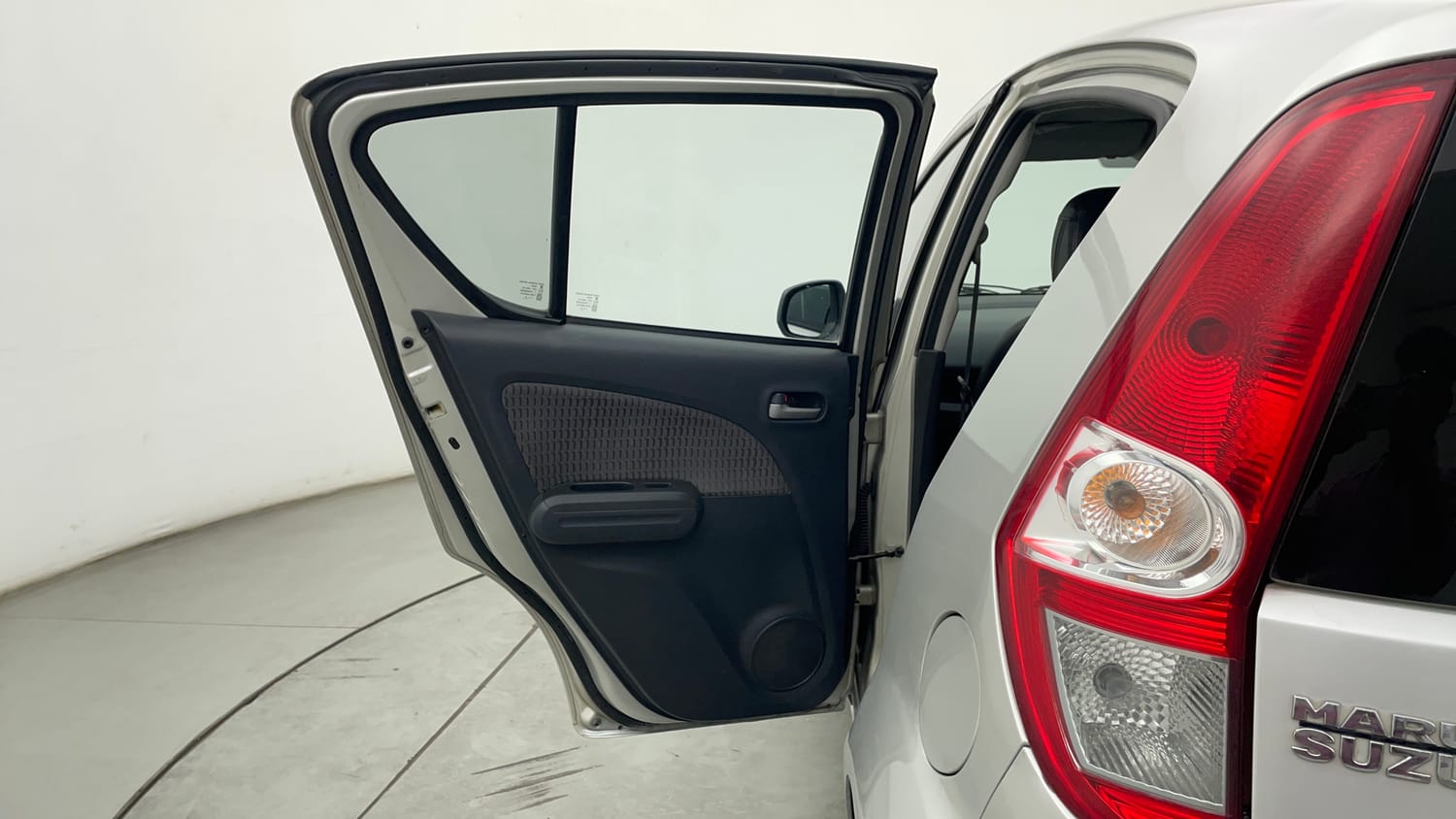 Used 2015 Maruti Suzuki Ritz Vxi BS-IV Petrol Manual interior LEFT REAR DOOR OPEN VIEW
