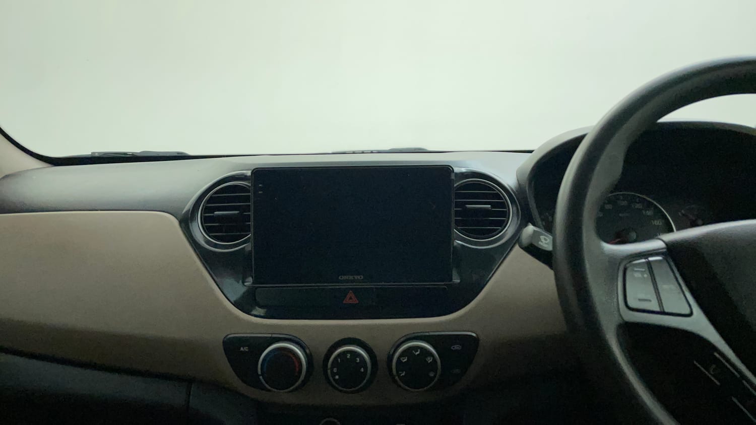Used 2018 Hyundai Grand i10 Magna 1.2 Kappa VTVT Petrol Manual interior DASHBOARD VIEW