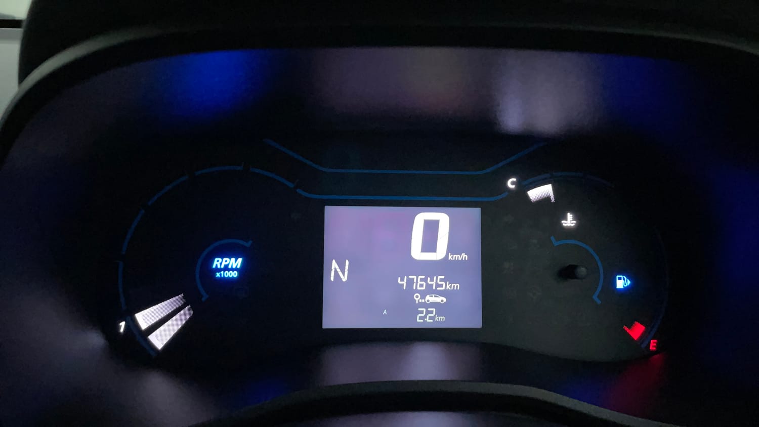 Used 2021 Renault Kwid RXT 1.0 AMT Opt Petrol Automatic interior CLUSTERMETER VIEW