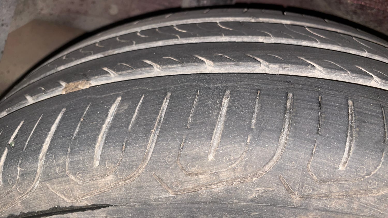 Used 2018 Honda Jazz V AT Petrol Petrol Automatic tyres RIGHT REAR TYRE TREAD VIEW