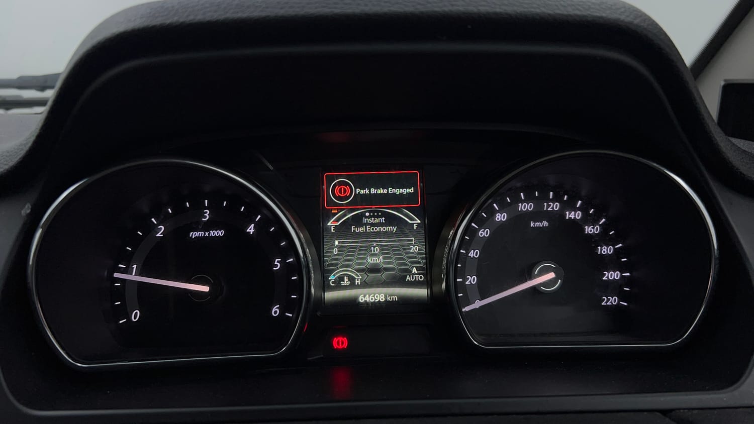 Used 2017 Tata Hexa XM 4x2 7 STR Diesel Manual interior CLUSTERMETER VIEW