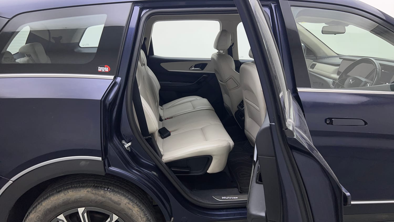 Used 2021 Mahindra XUV700 AX 7 Diesel AT Luxury Pack 7 STR Diesel Automatic interior RIGHT SIDE REAR DOOR CABIN VIEW