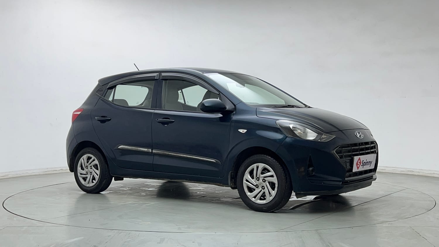 Used 2021 Hyundai Grand i10 Nios Magna 1.2 Kappa VTVT Petrol Manual exterior RIGHT FRONT CORNER VIEW