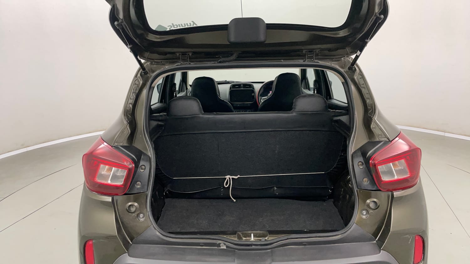 Used 2021 Renault Kwid RXT 1.0 AMT (O) Petrol Automatic interior DICKY INSIDE VIEW