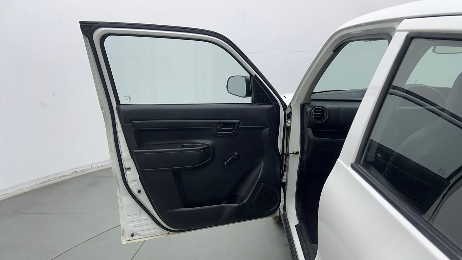 Used 2021 Maruti Suzuki S-Presso LXi CNG Cng Manual interior LEFT FRONT DOOR OPEN VIEW