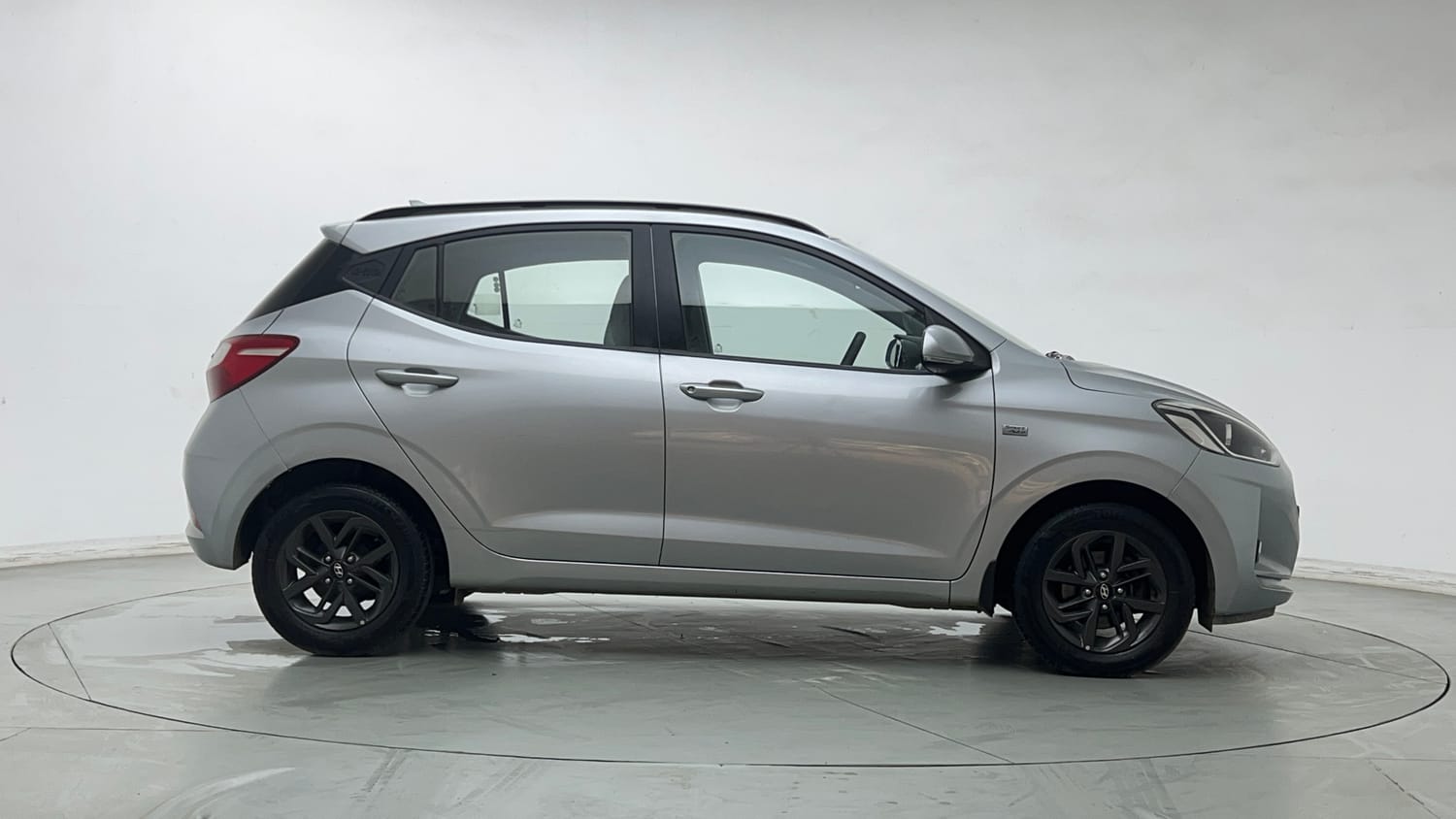 Used 2020 Hyundai Grand i10 Nios Sportz AMT 1.2 Kappa VTVT Petrol Automatic exterior RIGHT SIDE VIEW