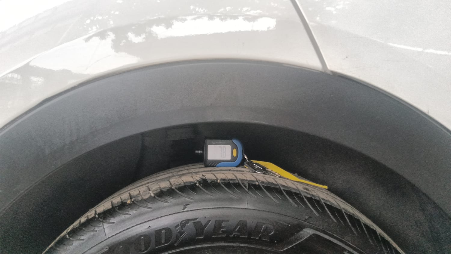 Used 2019 Hyundai Creta SX 1.6 AT CRDi Diesel Automatic tyres RIGHT REAR TYRE TREAD VIEW
