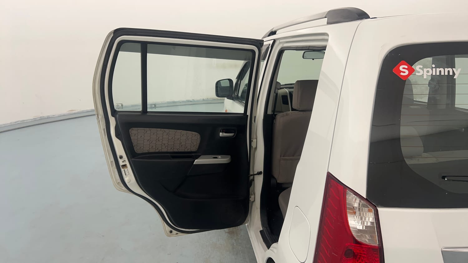 Used 2015 Maruti Suzuki Wagon R VXI Petrol Manual interior LEFT REAR DOOR OPEN VIEW