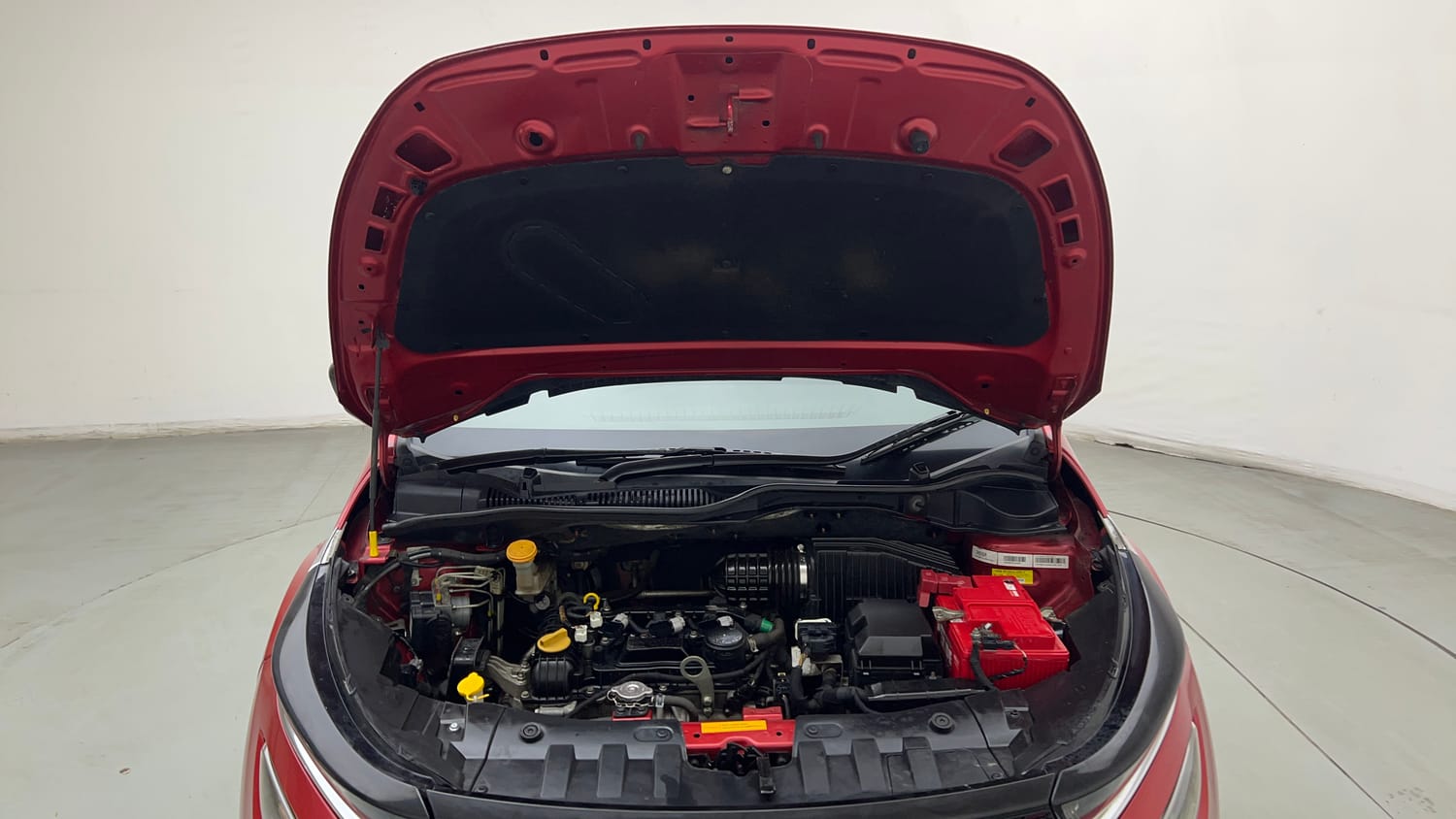 Used 2020 Tata Altroz XZ Petrol Petrol Manual engine ENGINE & BONNET OPEN FRONT VIEW