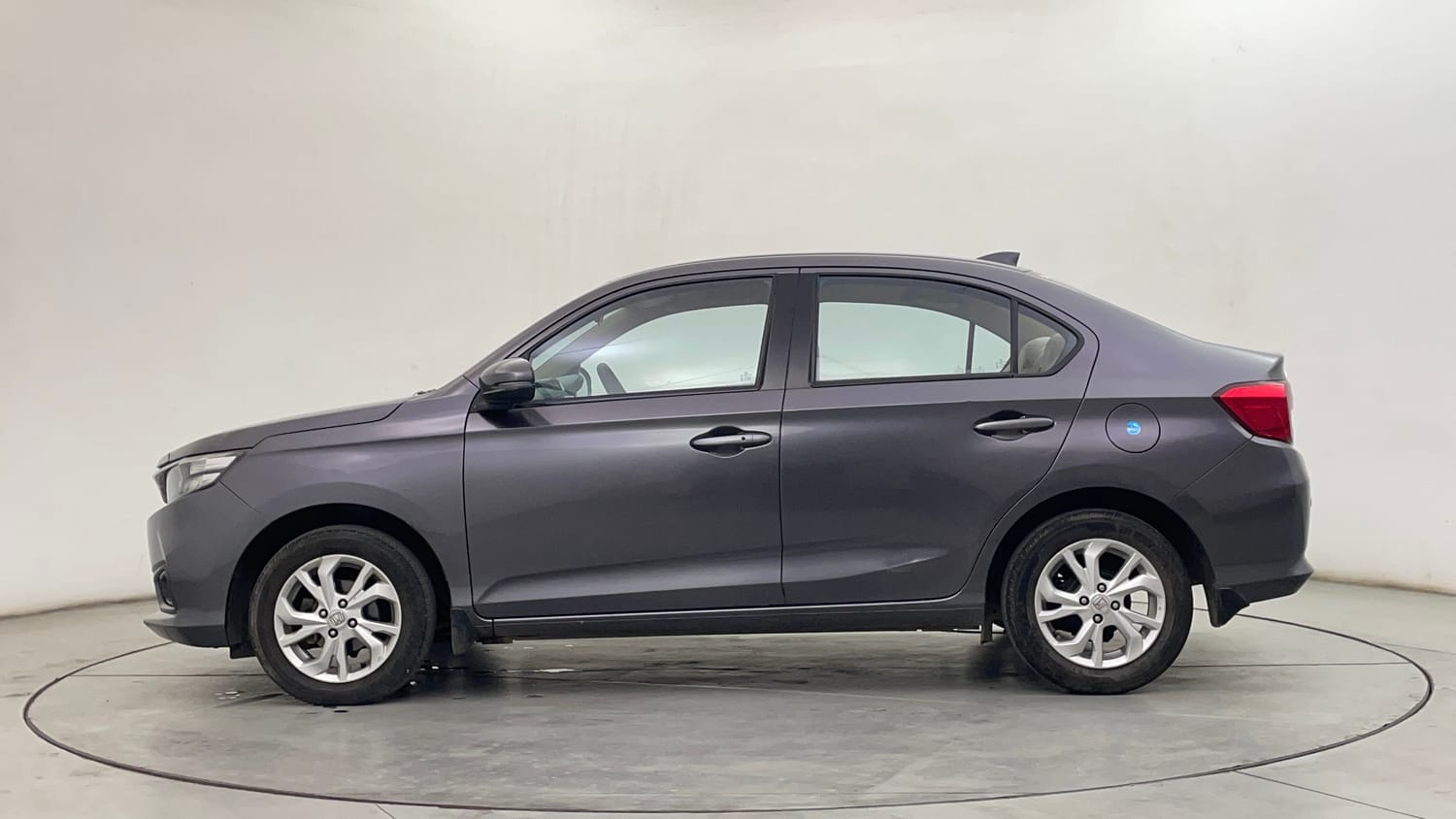 Used 2021 Honda Amaze 1.2 VX CVT Petrol Petrol Automatic exterior LEFT SIDE VIEW