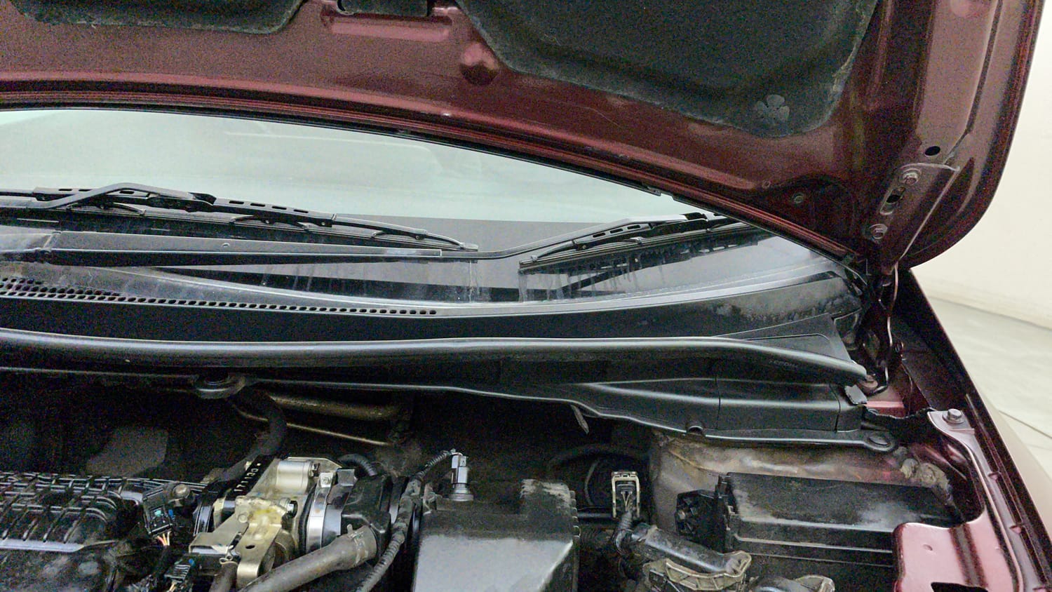 Used 2018 Honda Jazz V AT Petrol Petrol Automatic engine ENGINE LEFT SIDE HINGE & APRON VIEW