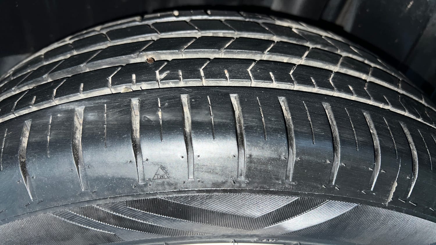 Used 2023 Maruti Suzuki Baleno Zeta MT Petrol Manual tyres LEFT REAR TYRE TREAD VIEW