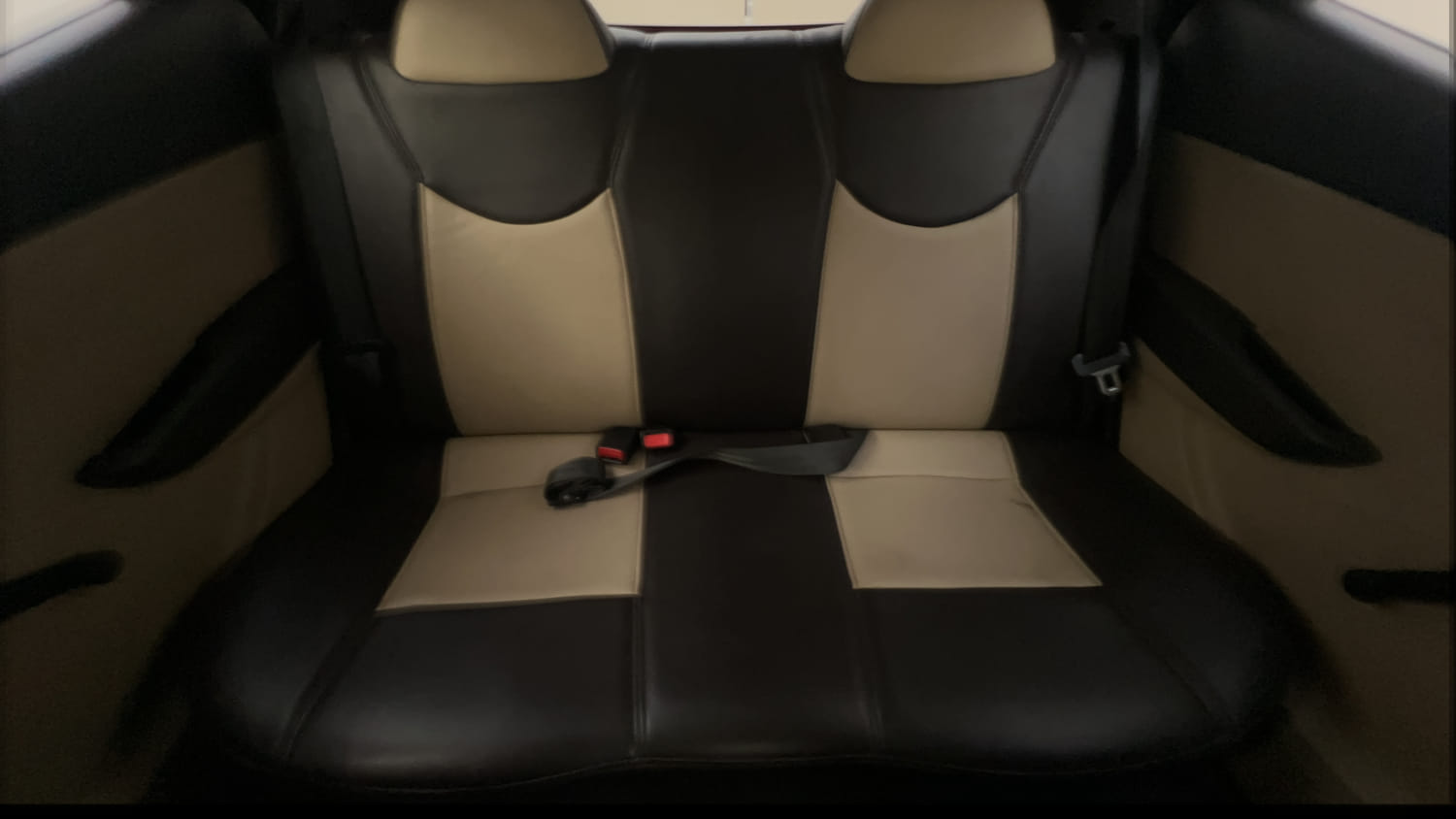 Used 2016 Hyundai Eon Era Petrol Manual interior REAR SEAT CONDITION VIEW