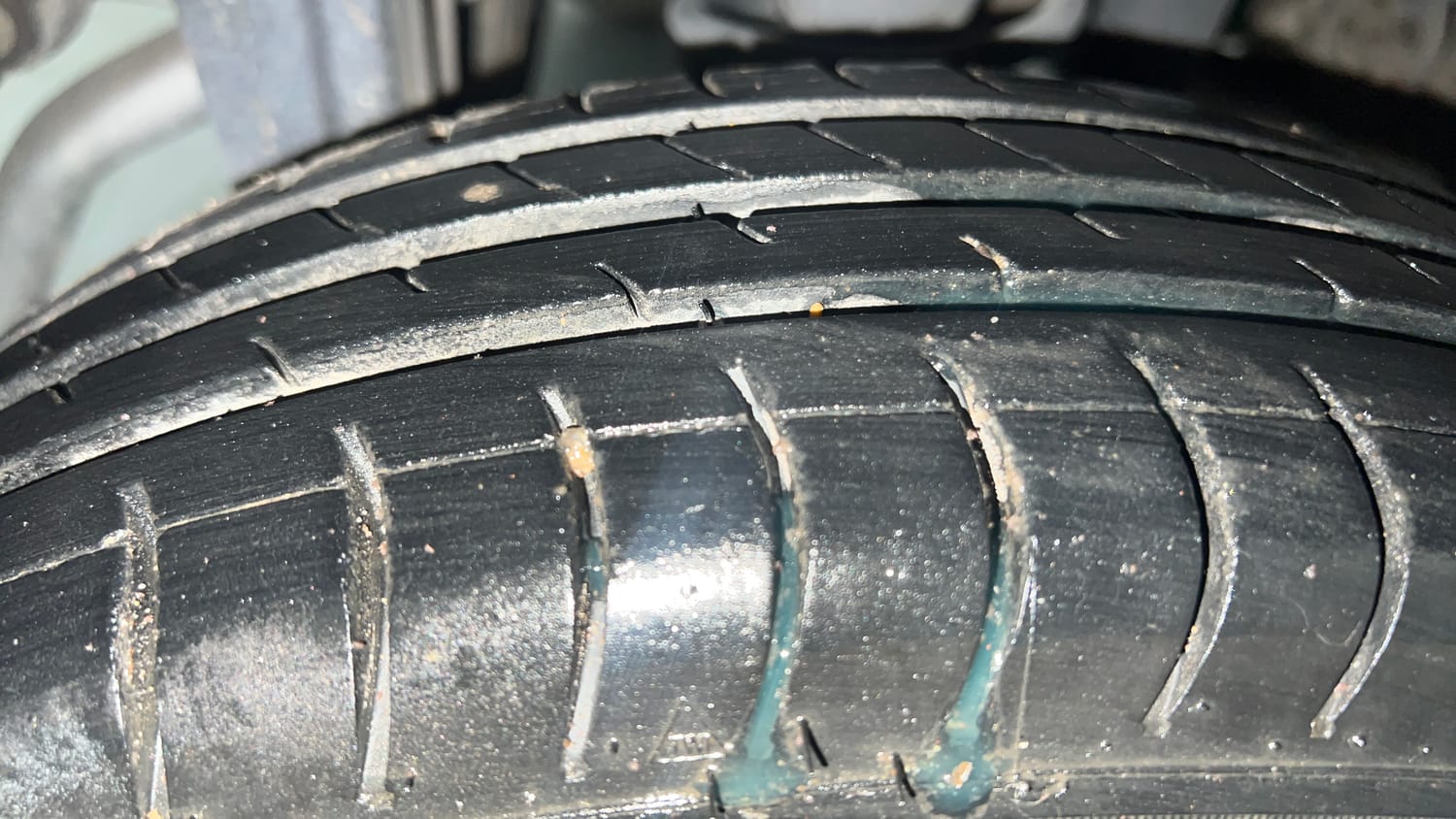 Used 2013 Maruti Suzuki Alto 800 Lxi Petrol Manual tyres RIGHT REAR TYRE TREAD VIEW