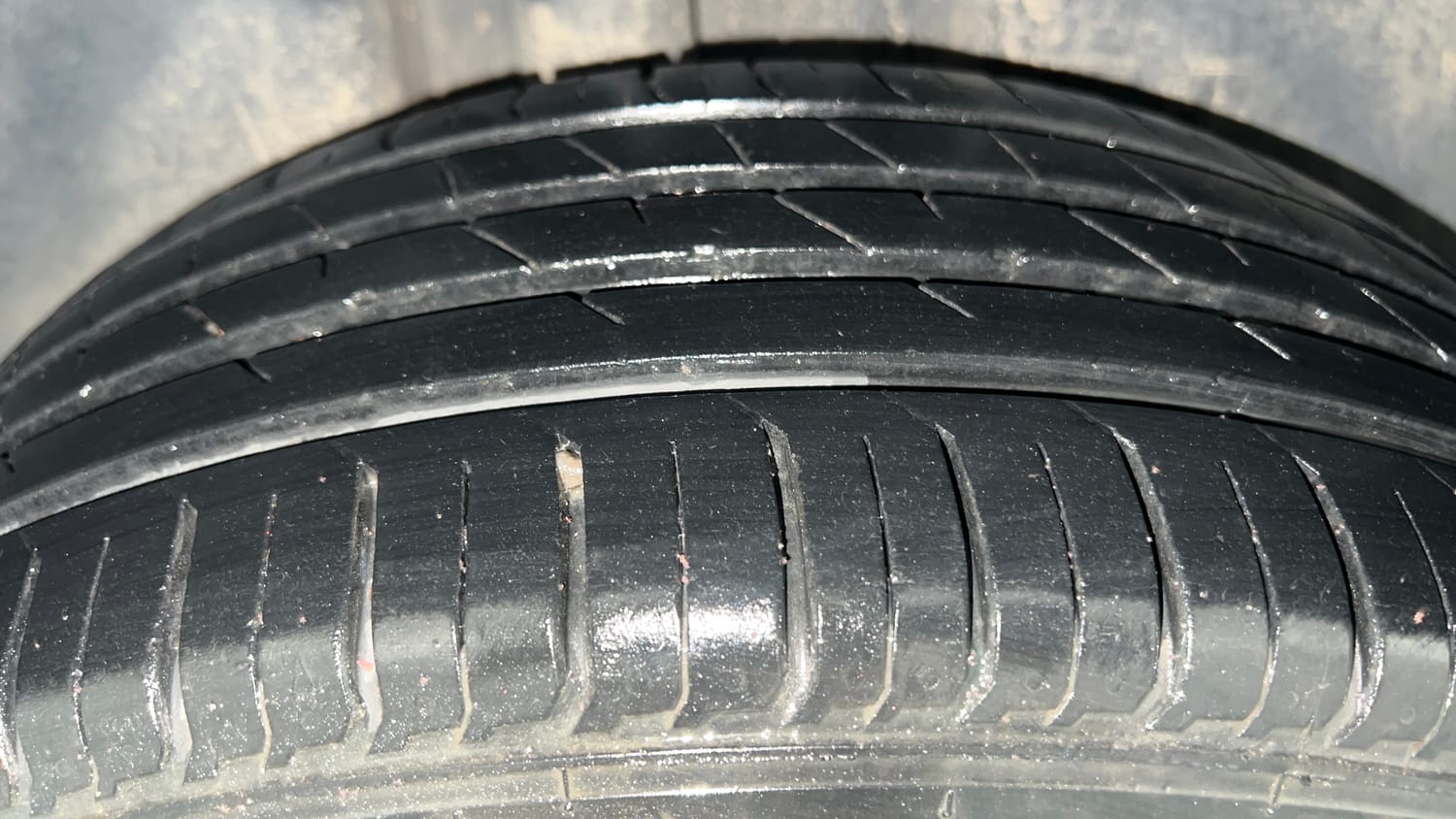 Used 2017 Skoda Rapid Ambition 1.5 TDI Diesel Manual tyres RIGHT REAR TYRE TREAD VIEW