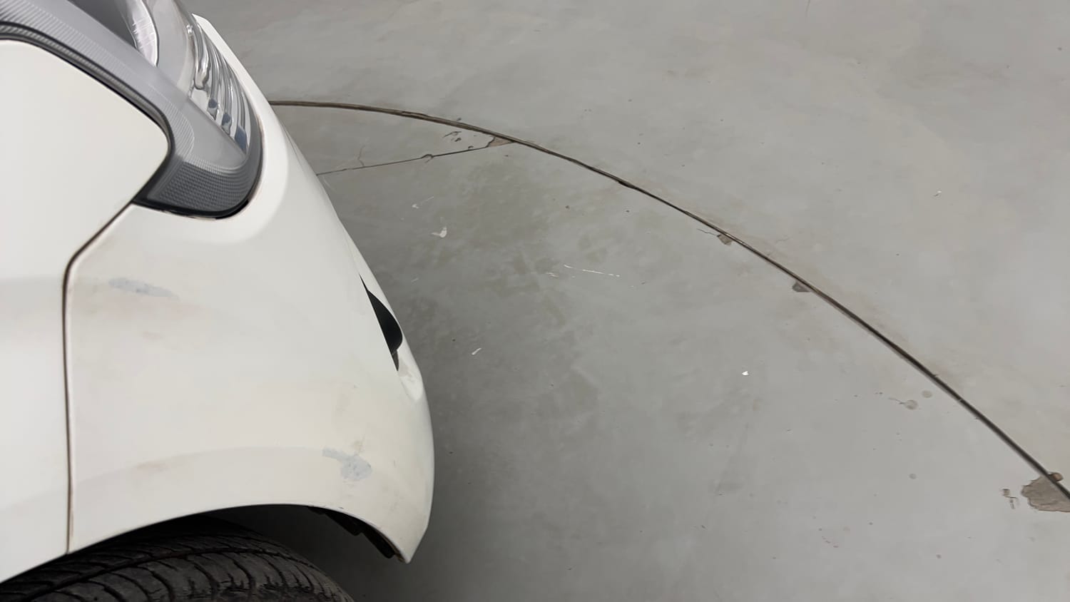 Used 2019 Maruti Suzuki Wagon R 1.0 VXI AMT Petrol Automatic dents MINOR SCRATCH