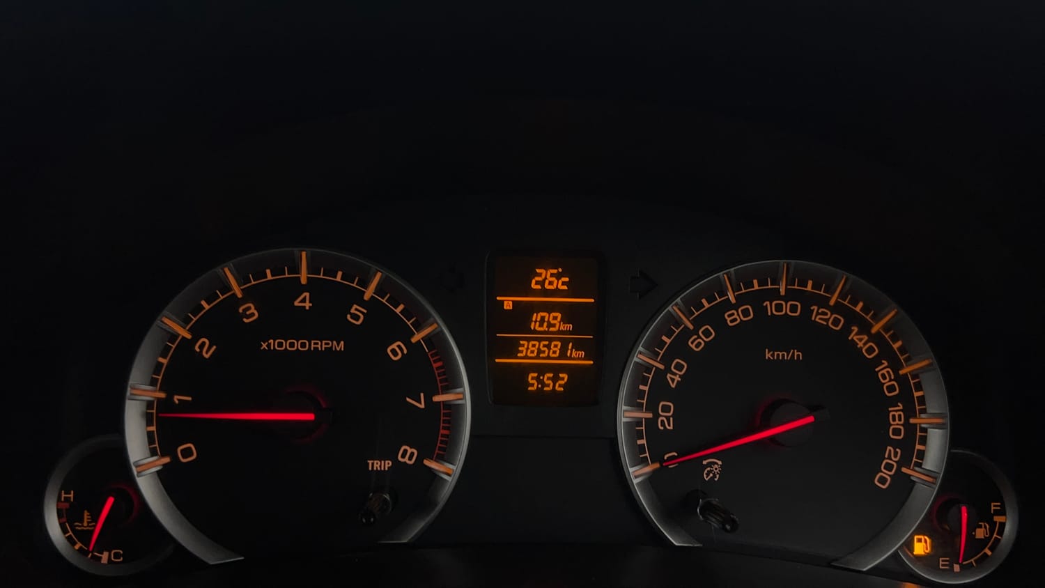 Used 2017 Maruti Suzuki Swift ZXi Petrol Manual interior CLUSTERMETER VIEW