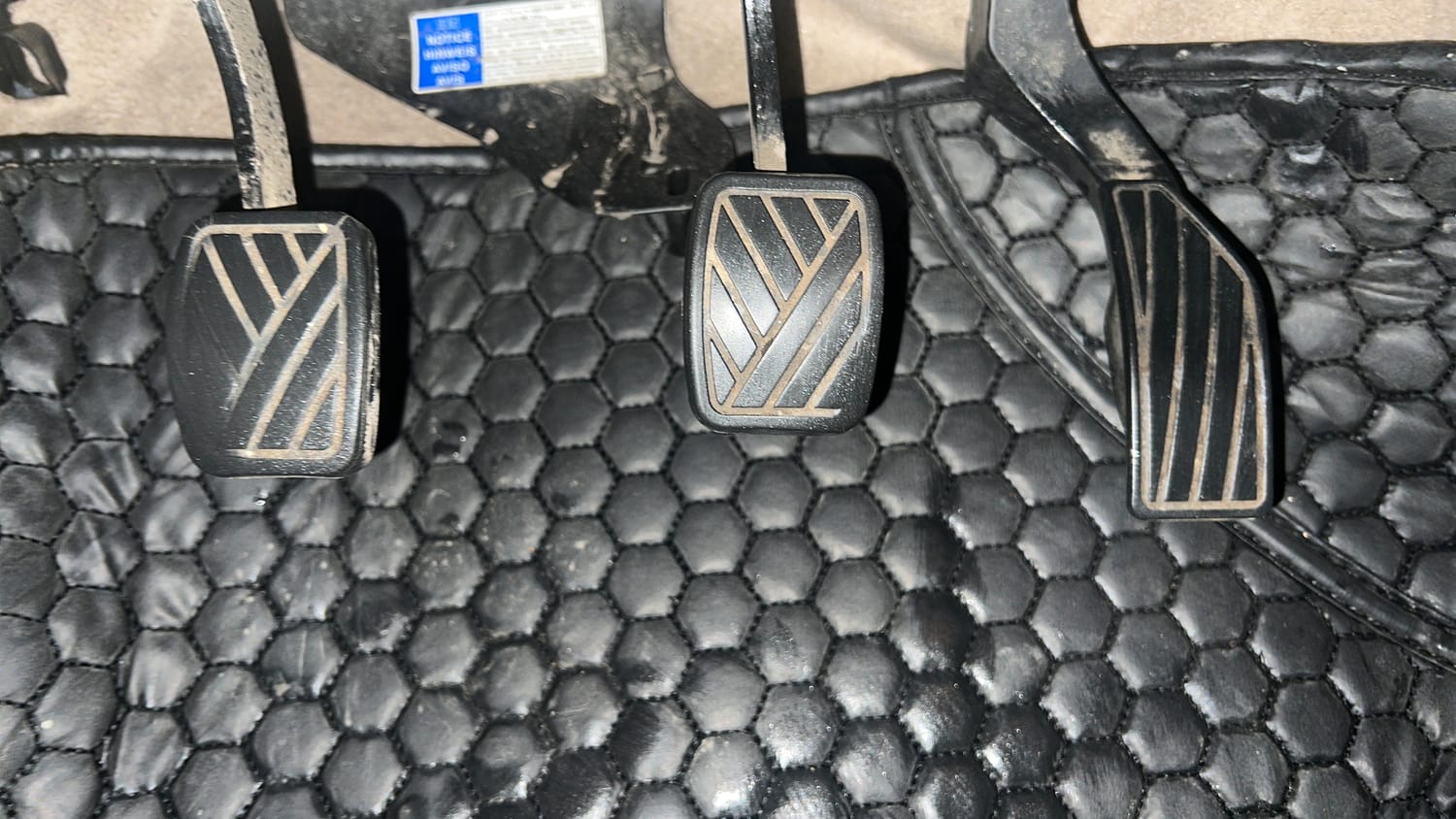 Used 2022 Maruti Suzuki Ciaz Alpha 1.5 Petrol Manual interior PEDALS VIEW