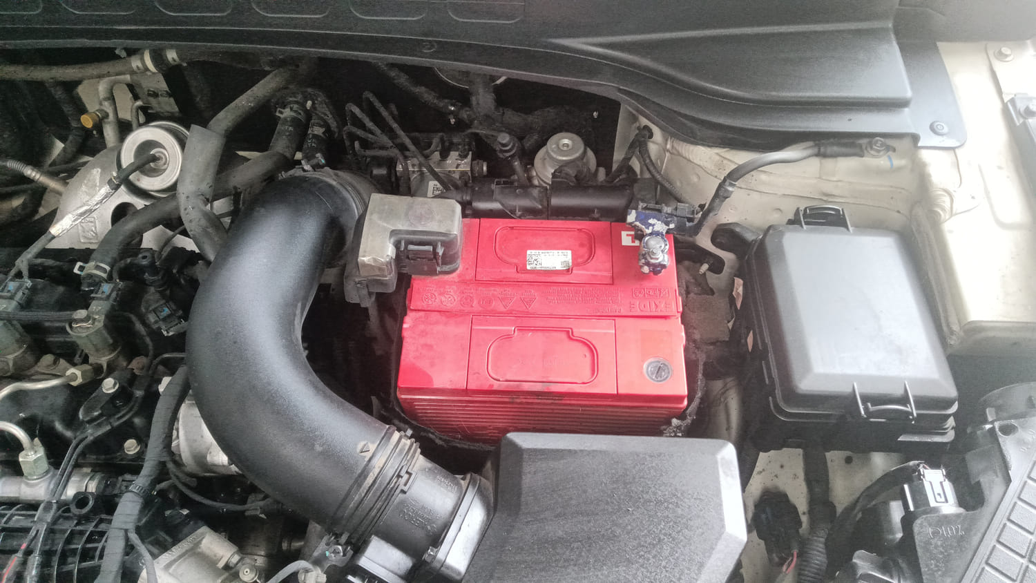 Used 2019 Hyundai Creta SX 1.6 AT CRDi Diesel Automatic engine ENGINE LEFT SIDE VIEW